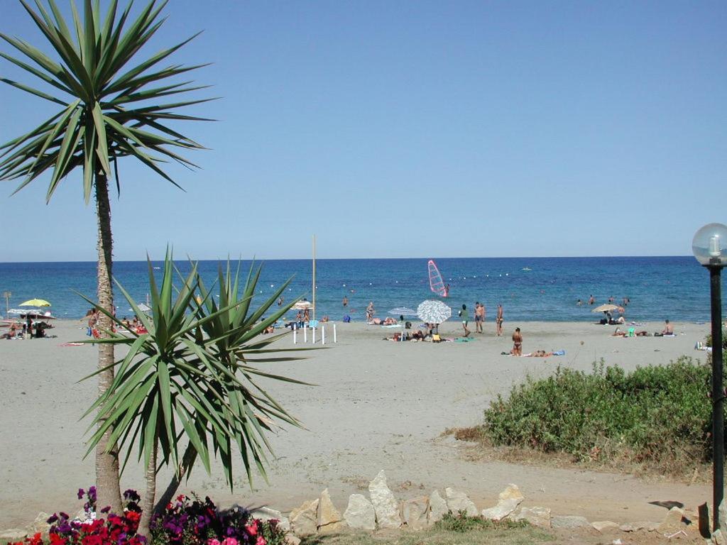 Villetta Sul Mare, Panoramica Виллапутцу Экстерьер фото